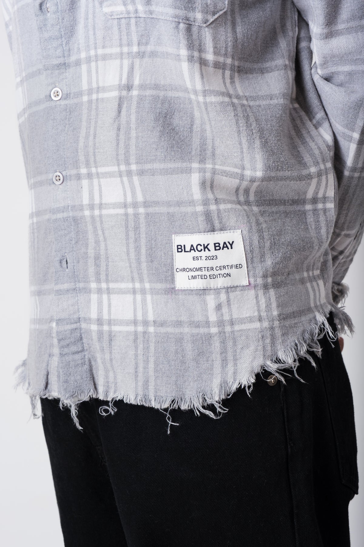 THE RUIN DISTRESSED PLAID SHIRT