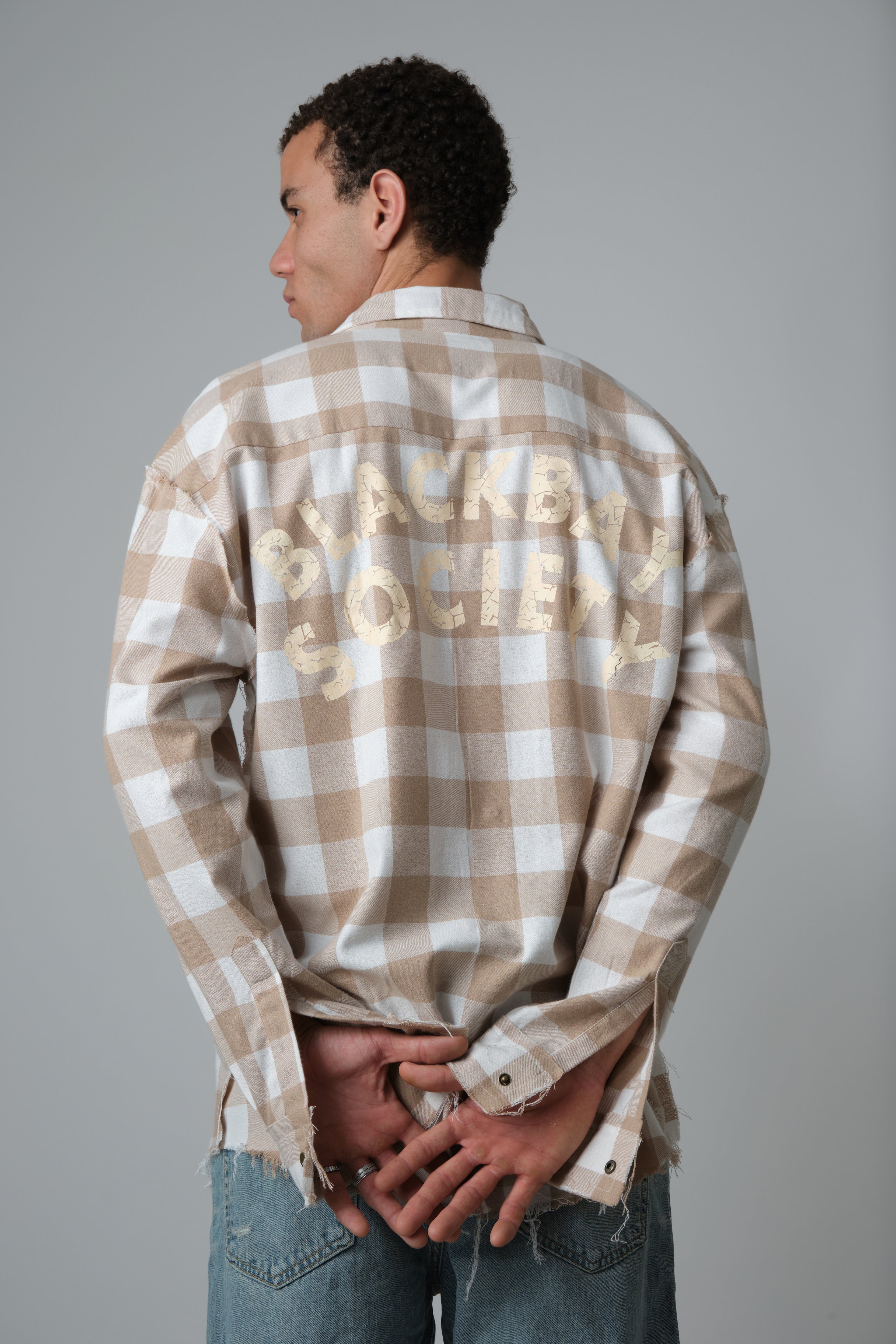 SHREDDED SEAM DROP NECK SHIRT BEIGE PLAID