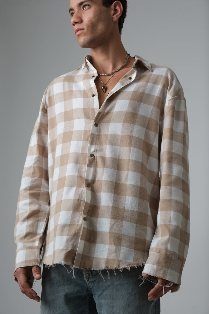 SHREDDED SEAM DROP NECK SHIRT BEIGE PLAID