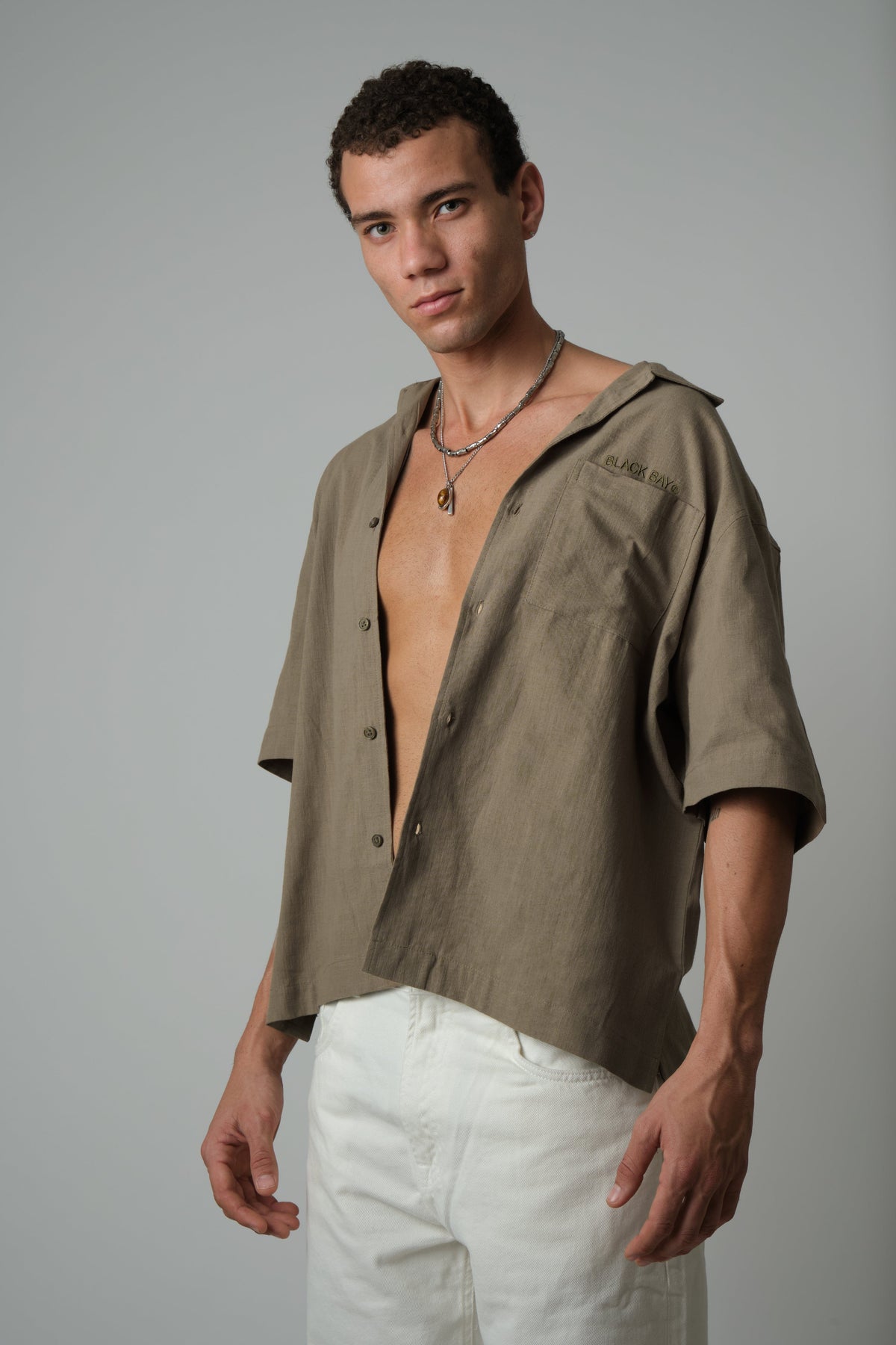 OLIVE LINEN SHIRT