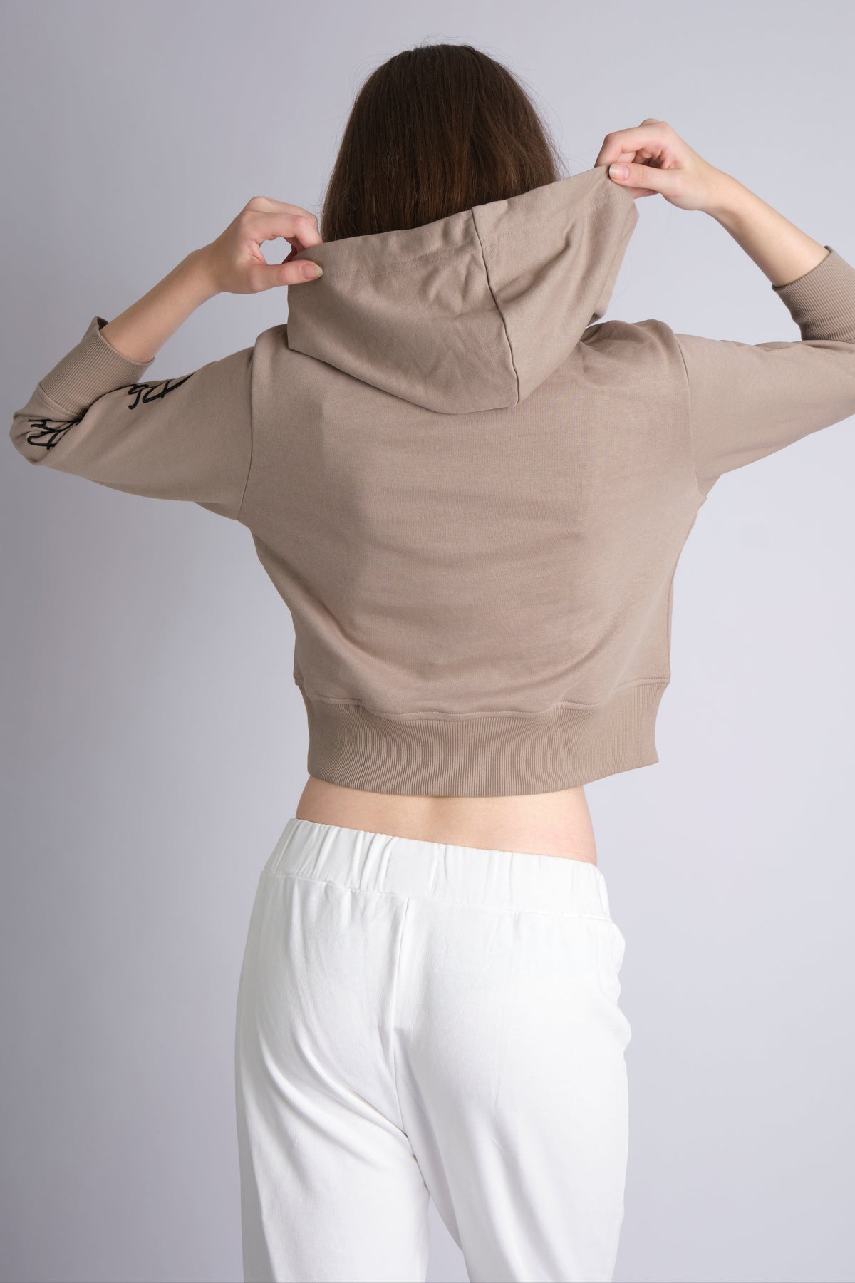 MUSE CROPPED HOODIE