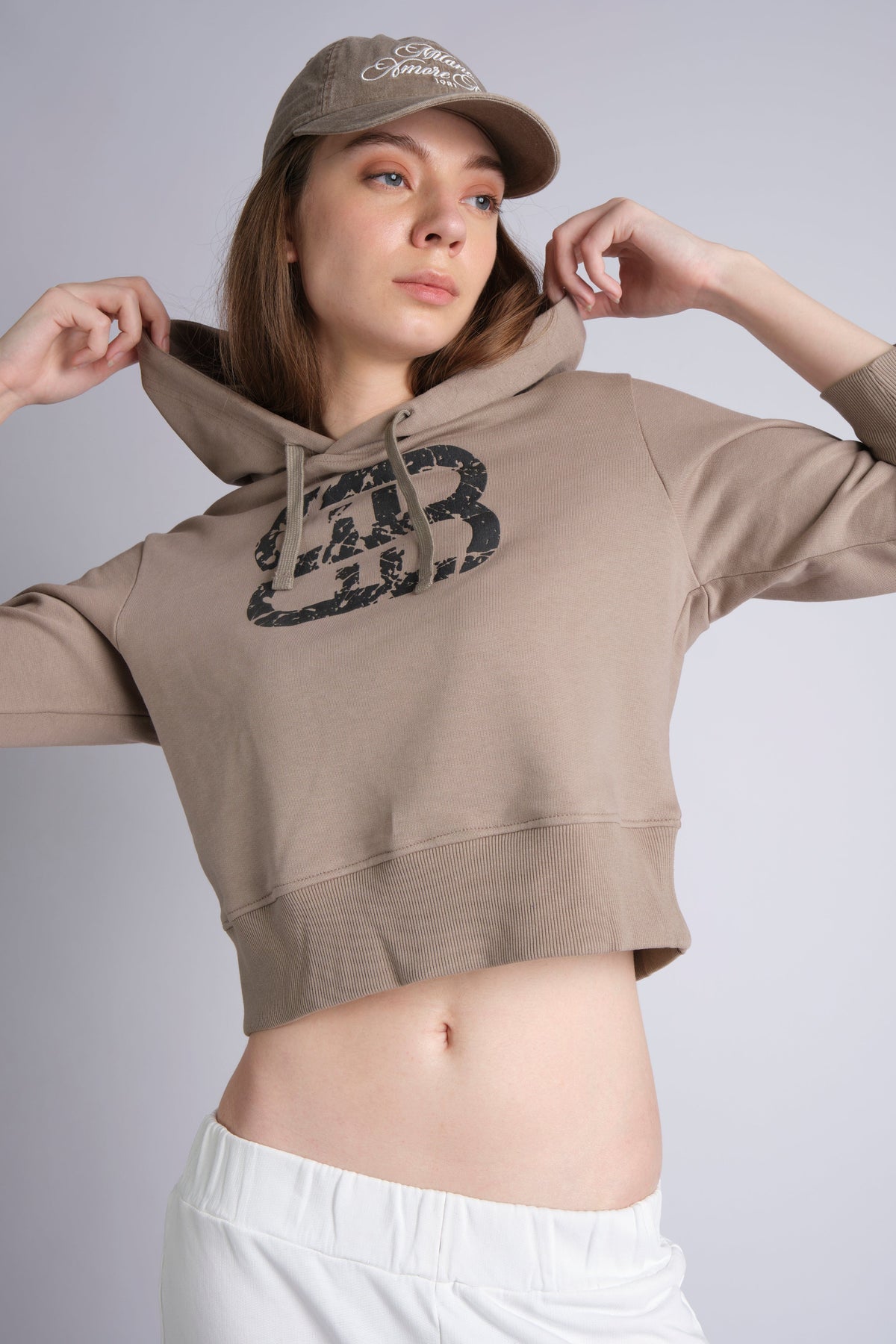 MUSE CROPPED HOODIE