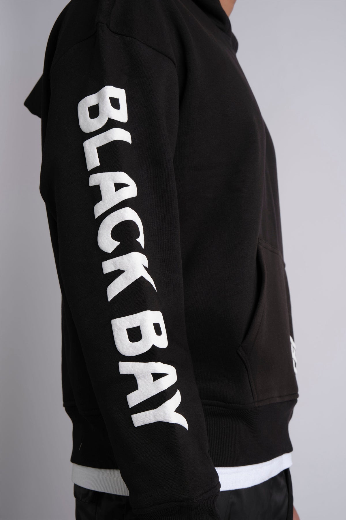 BASIC HOODIE BLACK